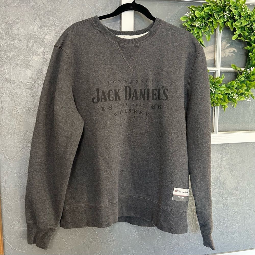 Champion large Gray crewneck sweatshirt Sweater - jack Daniels graphic